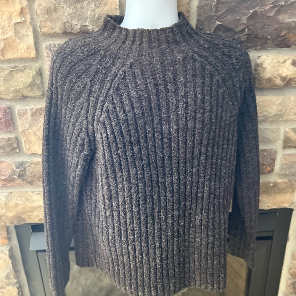 Express Tricot sweater size Med